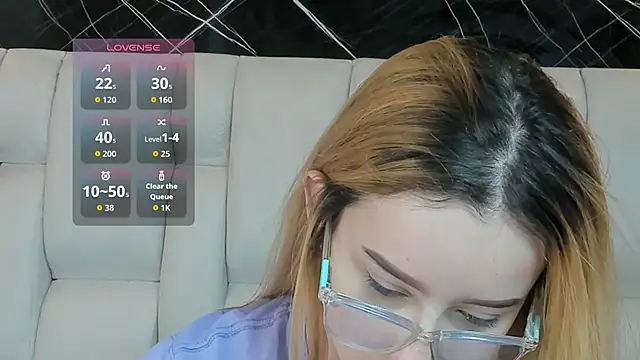 kristal joi dl online show from November 30, 1:23 pm