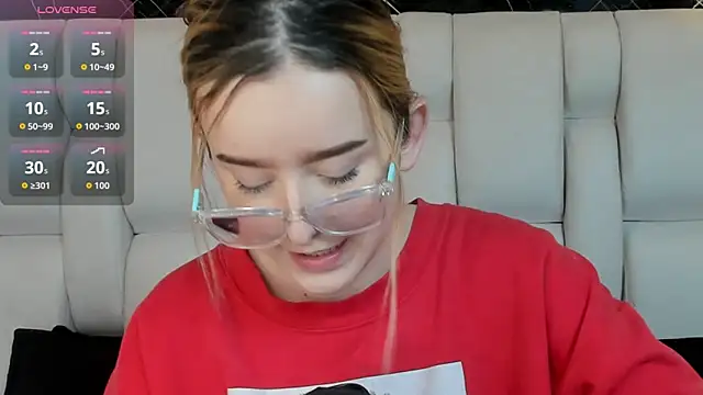 kristal joi dl online show from November 27, 1:00 pm