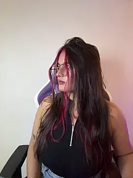 Snapshot of Abby_Raschell chatting on June 18, 3:49 am Abby Raschell online show from June 18, 3:49 am