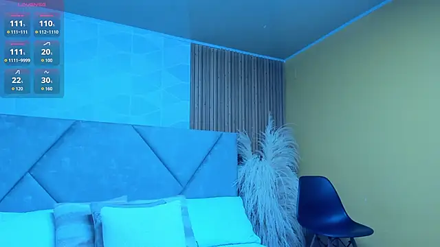 Snapshot of Brunnette_Sensation chatting on November 8, 6:11 pm Brunnette Sensation online show from November 8, 6:11 pm