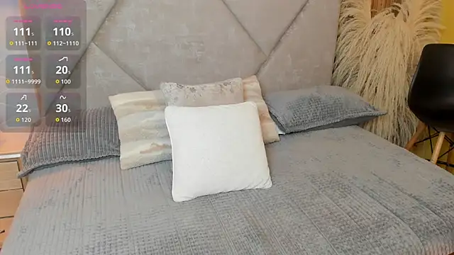 Snapshot of Brunnette_Sensation chatting on October 28, 6:29 pm Brunnette Sensation online show from October 28, 6:29 pm