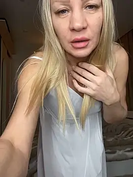 Bellissa  online show from February 13, 11:54 am