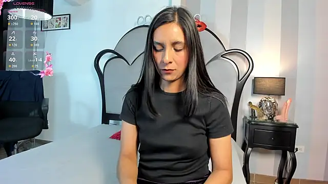 MiaAmore  online show from July 16, 7:11 pm