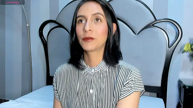 MiaAmore  online show from October 11, 7:37 pm