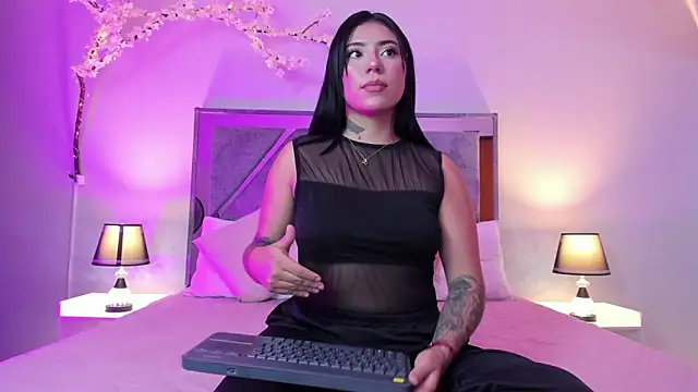 emy williams online show from March 16, 7:27 pm