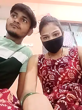 Snapshot of Roopacouple9 chatting on October 18, 4:53 pm Roopacouple9 online show from October 18, 4:53 pm