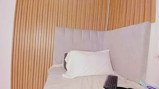 abby swith41 online show from February 17, 1:30 pm