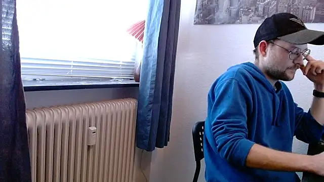 Snapshot of ChefDeLust chatting on October 24, 2:05 pm ChefDeLust online show from October 24, 2:05 pm