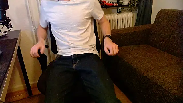 Snapshot of ChefDeLust chatting on October 31, 6:04 pm ChefDeLust online show from October 31, 6:04 pm