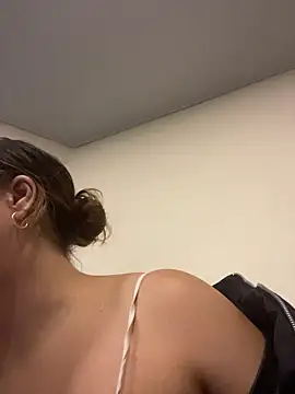 destiny69col online show from November 6, 1:20 am