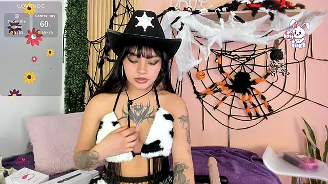 Mia zafir online show from October 31, 3:03 am