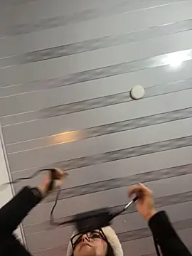 lilitth777 online show from December 2, 1:06 am