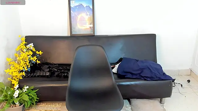 zarek lux online show from April 10, 1:07 pm