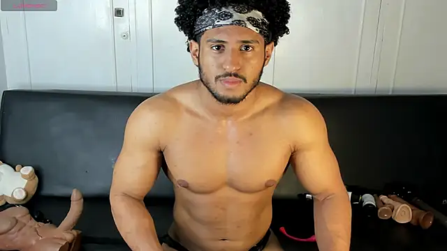 zarek lux online show from January 14, 1:04 pm