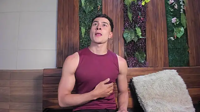 AustinJones  online show from April 8, 7:59 pm