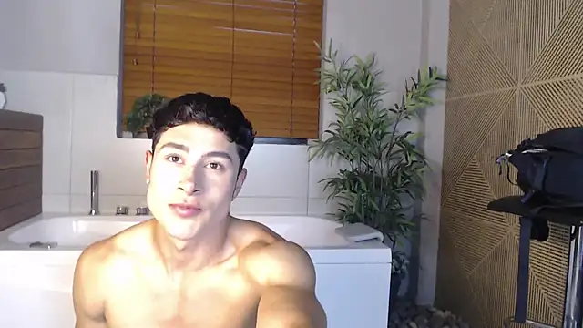 AustinJones  online show from November 16, 6:56 pm