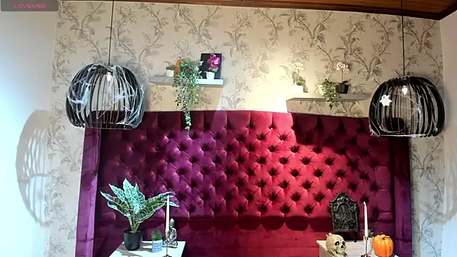 AustinJones  online show from October 28, 7:57 pm