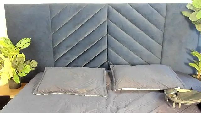 AustinJones  online show from November 14, 8:23 pm