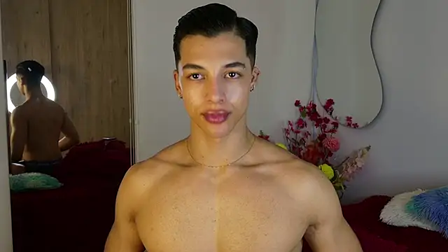 Troye Williams online show from March 29, 11:01 am