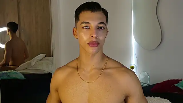 Troye Williams online show from April 23, 3:35 pm