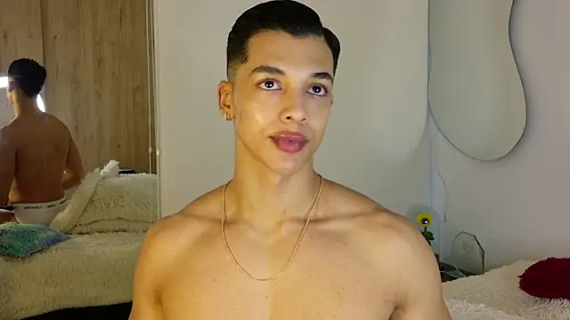 Troye Williams online show from April 15, 11:05 am