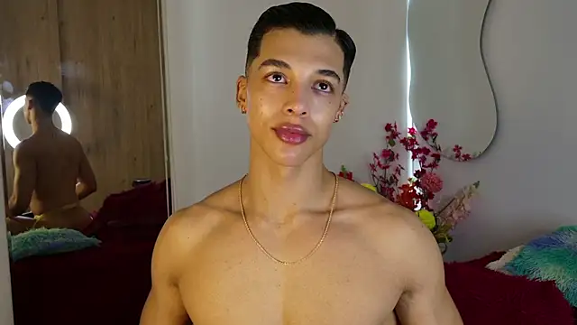 Troye Williams online show from March 24, 12:49 pm