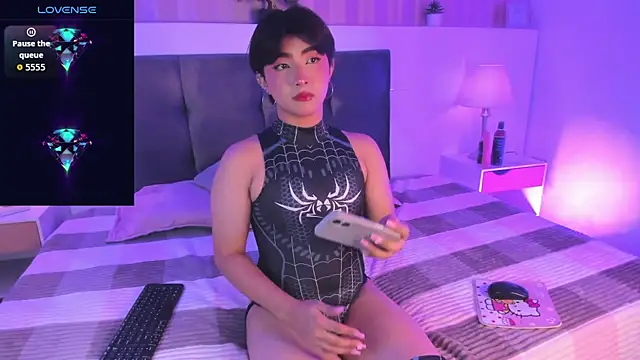 Snapshot of Creamy_Angelo chatting on September 18, 4:37 am Creamy Angelo online show from September 18, 4:37 am