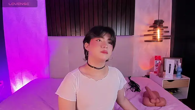 Creamy Angelo online show from November 29, 3:17 am