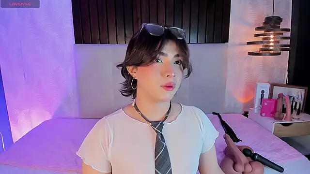 Creamy Angelo online show from February 5, 4:41 am