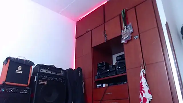 Diego  Barbarie   online show from January 7, 5:29 pm