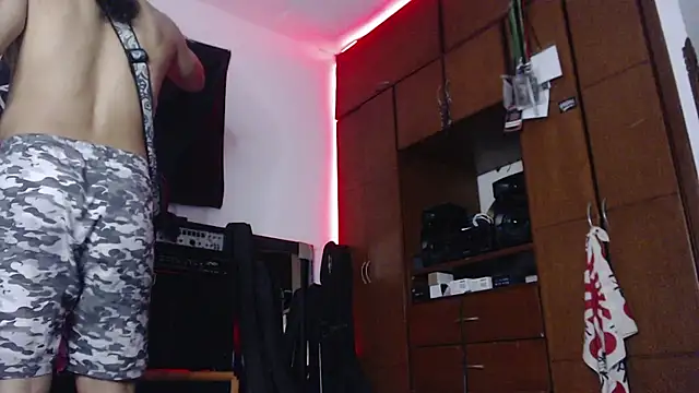 Diego  Barbarie   online show from March 18, 11:37 pm