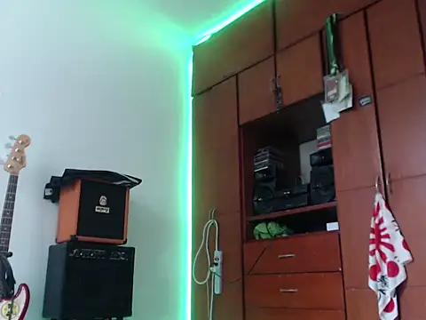 Diego  Barbarie   online show from September 30, 7:42 pm