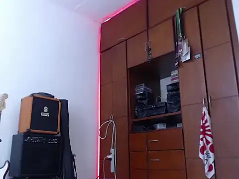 Diego  Barbarie   online show from September 11, 3:34 pm