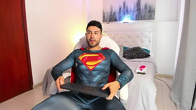 ZarekFox online show from October 31, 7:43 pm