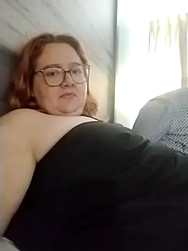 XEmoxkittyx online show from March 16, 6:54 pm