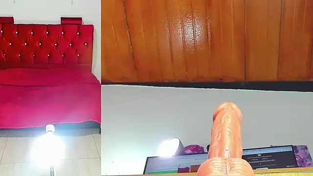 Snapshot of naomy_funny chatting on February 3, 7:35 am naomy funny online show from February 3, 7:35 am