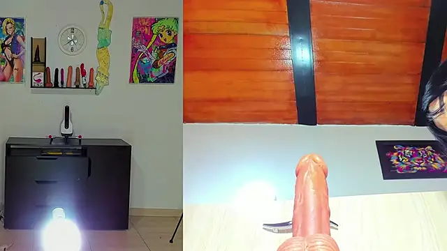 naomy funny online show from March 6, 11:16 am