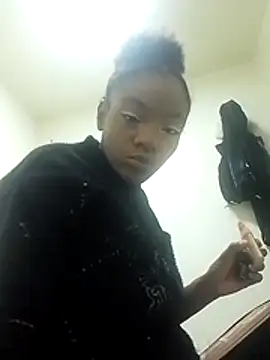 Shantall ks online show from March 8, 3:21 am