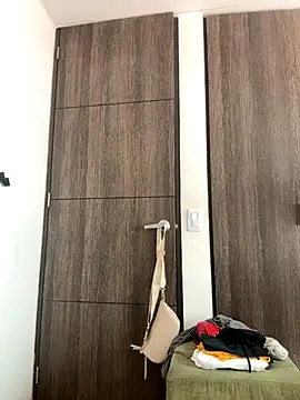 Snapshot of Victoria_alson chatting on October 21, 3:22 pm Victoria alson online show from October 21, 3:22 pm