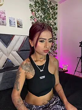 Snapshot of Dirty_isabella18 chatting on April 26, 1:14 am Dirty isabella18 online show from April 26, 1:14 am