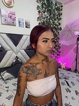 Snapshot of Dirty_isabella18 chatting on April 22, 6:25 pm Dirty isabella18 online show from April 22, 6:25 pm