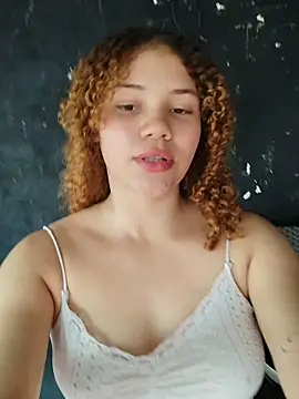 SirenRouge 69 online show from April 1, 9:01 pm