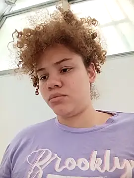 Snapshot of SirenRouge_69 chatting on October 23, 8:07 pm SirenRouge 69 online show from October 23, 8:07 pm