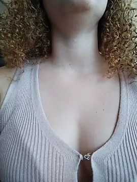 SirenRouge 69 online show from March 12, 9:08 pm