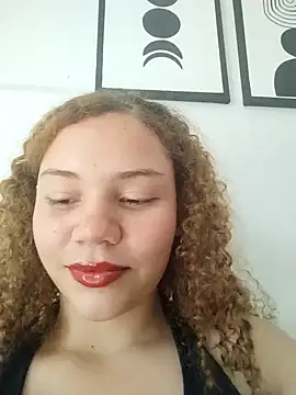 Snapshot of SirenRouge_69 chatting on November 24, 7:25 pm SirenRouge 69 online show from November 24, 7:25 pm