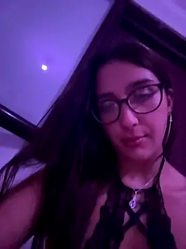 shory233 online show from October 4, 4:03 am