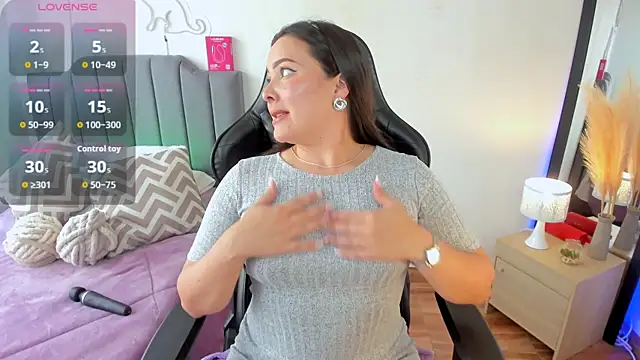 amaia monet online show from March 28, 5:58 pm