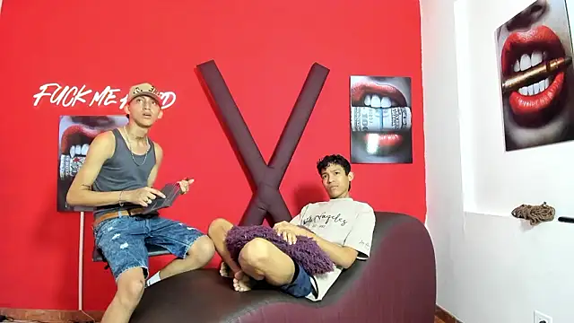 BEAUTY BOYS1 online show from March 13, 7:30 pm