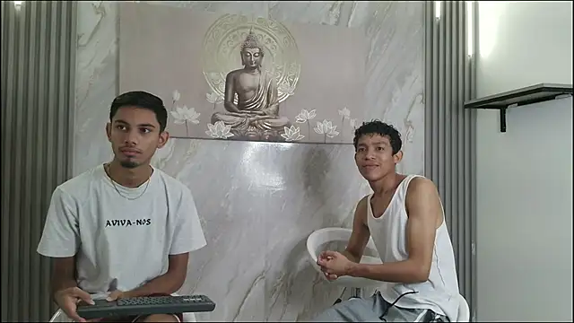 BEAUTY BOYS1 online show from March 30, 1:45 pm