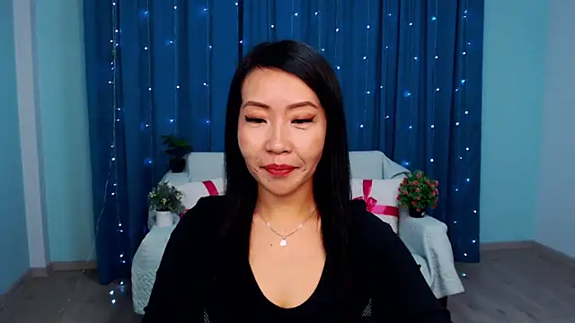 Snapshot of LiaPak chatting on September 16, 12:00 am LiaPak online show from September 16, 12:00 am